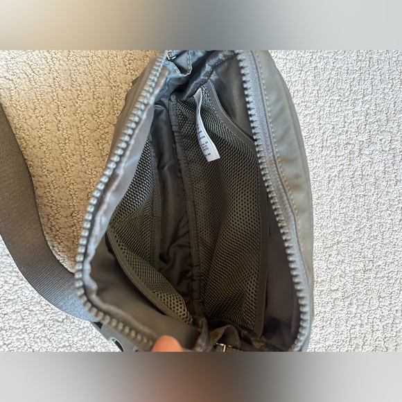 Lululemon Grey Sage Belt bag - Picture 5 of 5